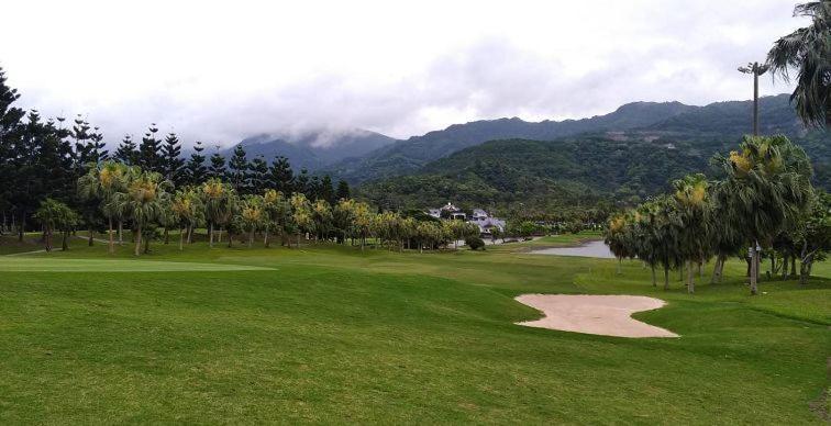Life Leisure Resort Guanxi Bagian luar foto